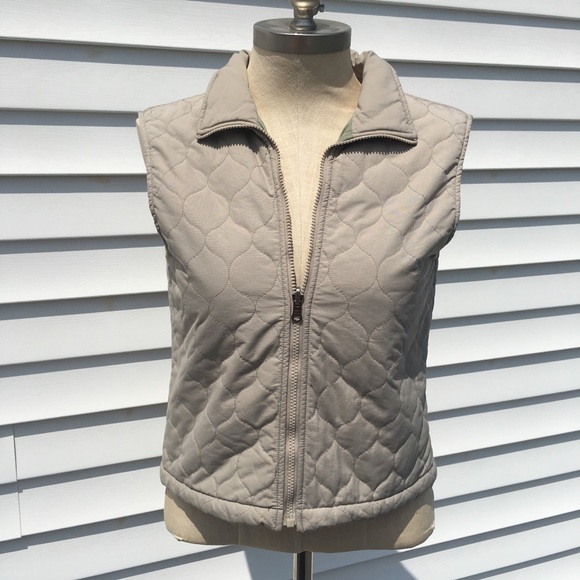 Tan LL BEAN PRIMALOFT zippered Vest Small 1458 - Picture 7 of 8